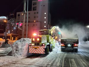 帯広市の道路除排雪を支援してきました